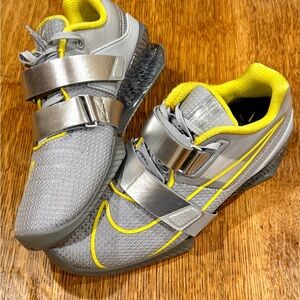 Nike Romaleos 4 SE Weightlifting Shoe Wolf Grey CD3463-002 Men’s Size 8.5 New